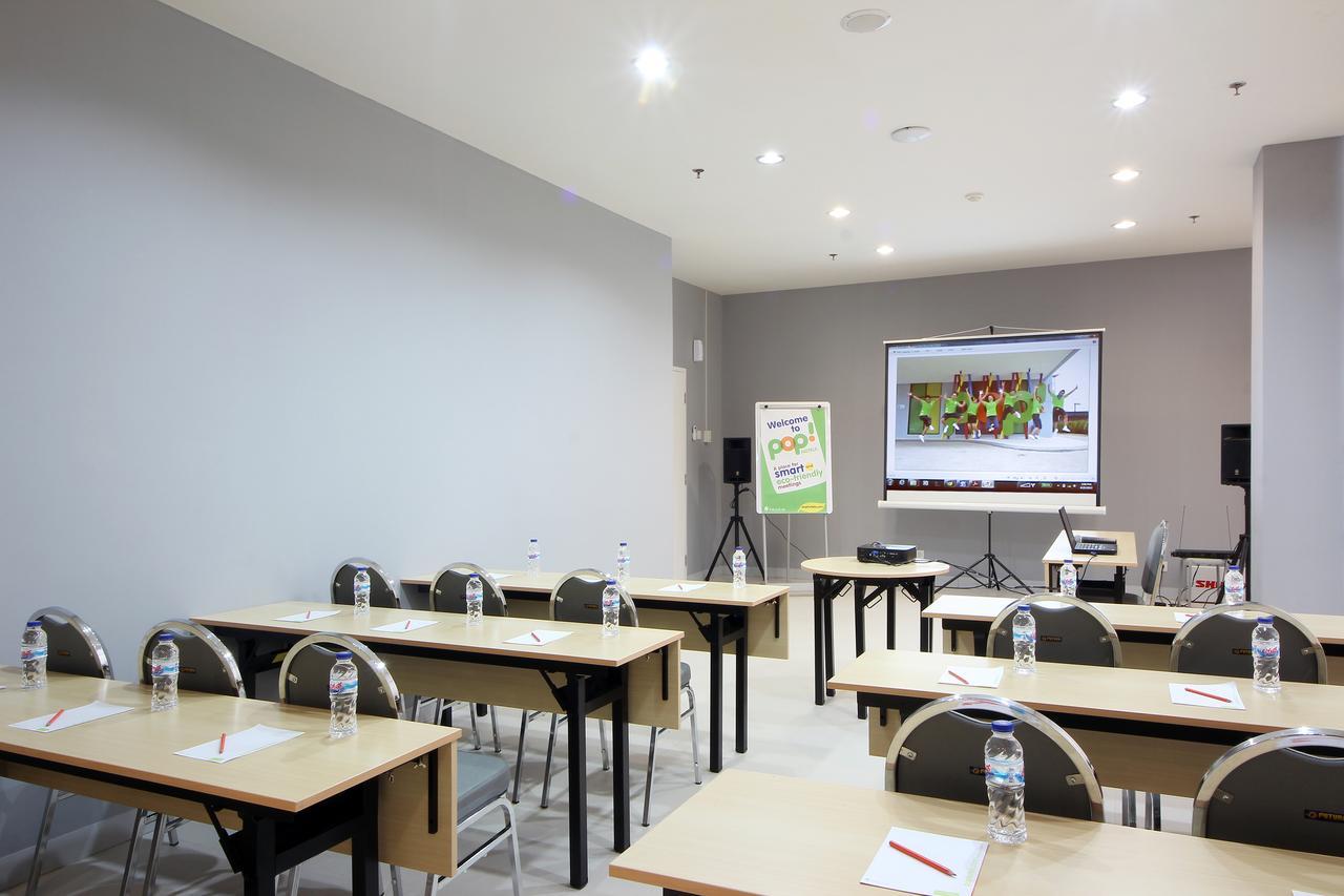 Pop! Bsd Tangerang Hotel