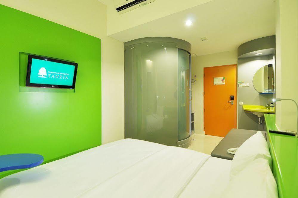 Hotel Pop! Bsd Tangerang 2*